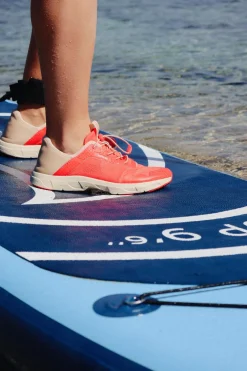 Chaussure femme avec évacuation de l'eau corail et creme SAWALI