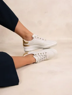 Tennis en cuir femme blanc et or BRANDIE